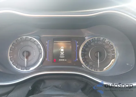 2017 Chrysler 200 Limited Platinum z USA, uszkodzony, nr VIN 1C3CCCAB4HN511395